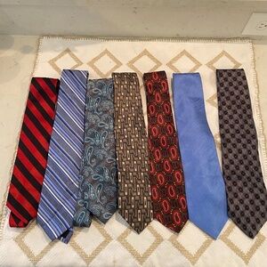 Set of 7 silk ties. Descpription below